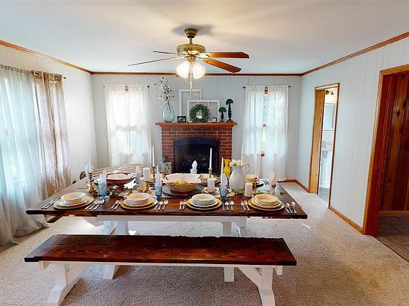 3rd image of 128 Wheatley Dr