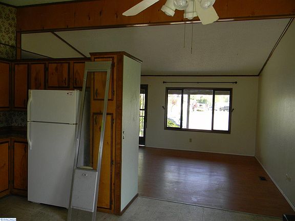 4th image of 2213 N Rhode Island Ct