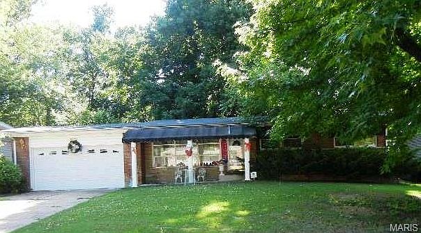 1st image of 9712 Newton Dr