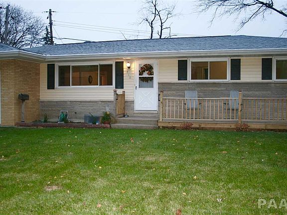 2nd image of 710 W Teton Dr