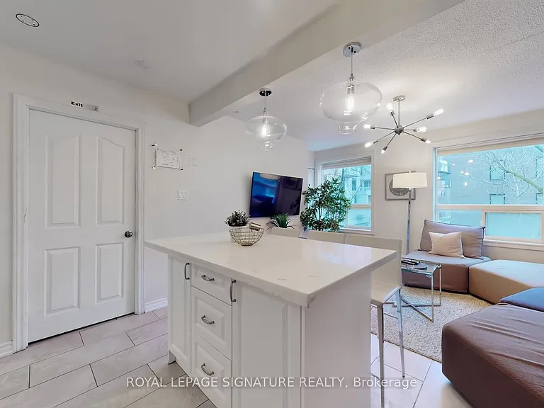 61 Cameron St #B — Photo 11