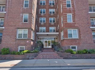 210 E Broadway #4F, Long Beach, NY 11561