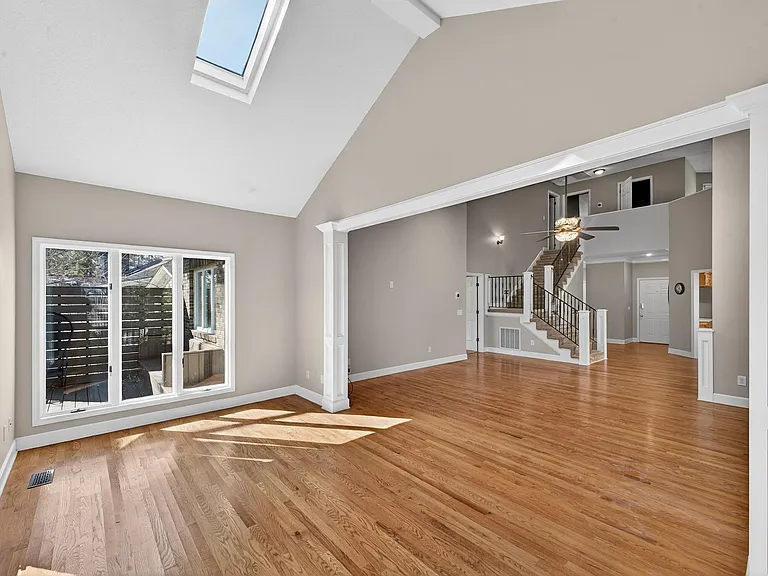 205 Club Villa Dr W — Photo 5