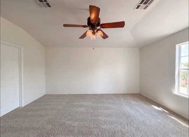 6807 Aquamarine Dr — Photo 3
