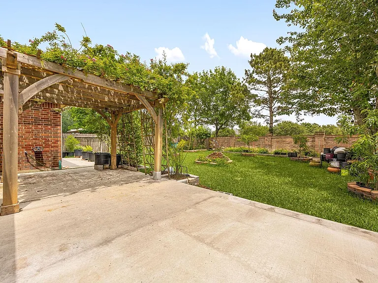 9722 Eagle Peak Ct — Photo 45