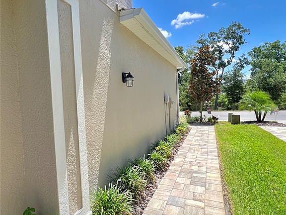 4th image of 1879 Trailside Dr