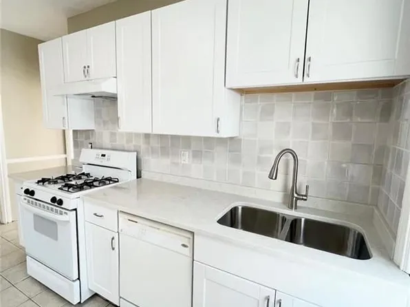 100 Vandewater St Floor 2, Providence, RI 02908