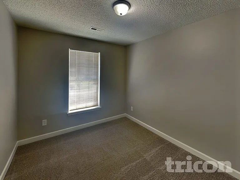 7117 Red Bud Cir — Photo 12