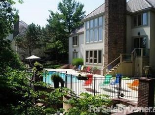 26200 W 108th St, Olathe, KS 66061