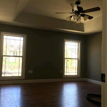 4th image of 240 Thrushwood Dr