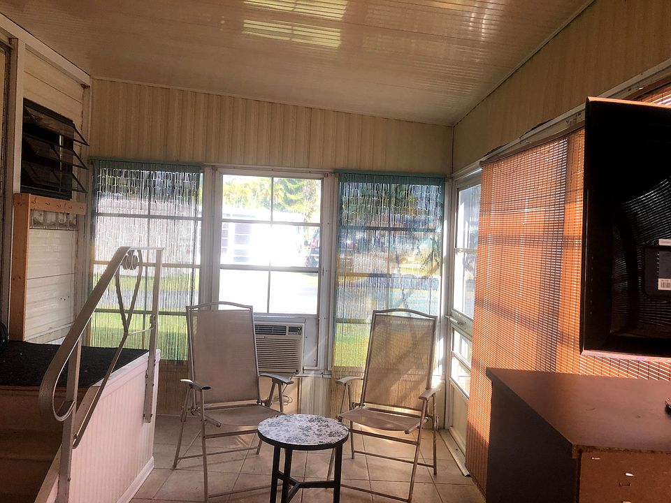 1st image of 3701 Baynard Dr #B 11