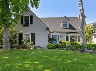 2156 Las Lunas St, Pasadena, CA 91107