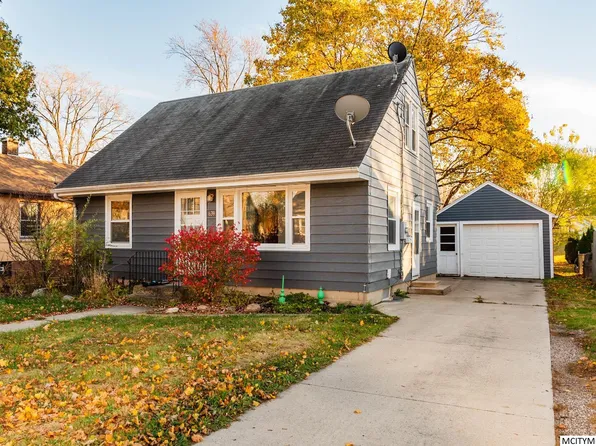 639 11th St NE, Mason City, IA 50401