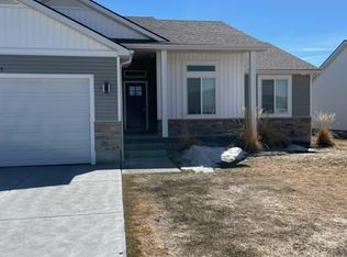 665 W Sanford St, Idaho Falls, ID 83402