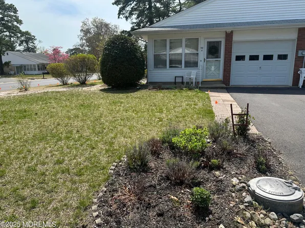59A Kennedy Drive, Whiting, NJ 08759