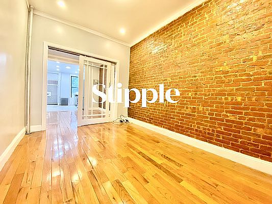 2nd image of 254 Wyckoff St #1F