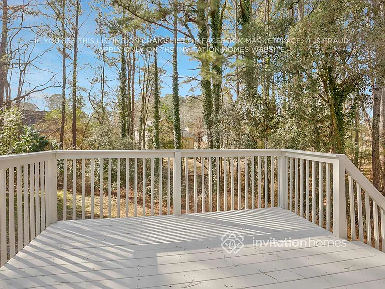 535 Zachary Ct — Photo 11