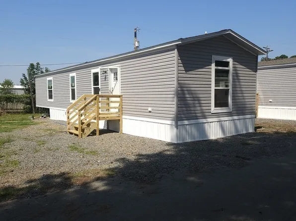 475 E Robins St, Conway, AR