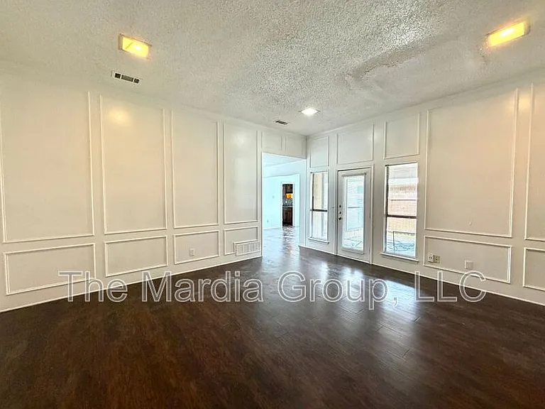 13339 Fall Manor Dr — Photo 8