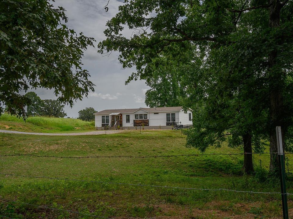 1st image of 938 Ballpark Rd