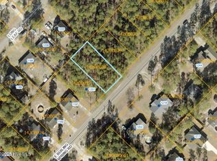 10 W Boiling Spring Rd, Southport, NC 28461