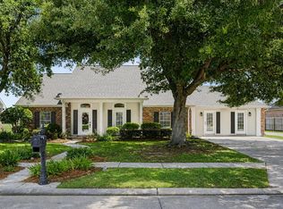300 Cheyenne Dr, Houma, LA 70360