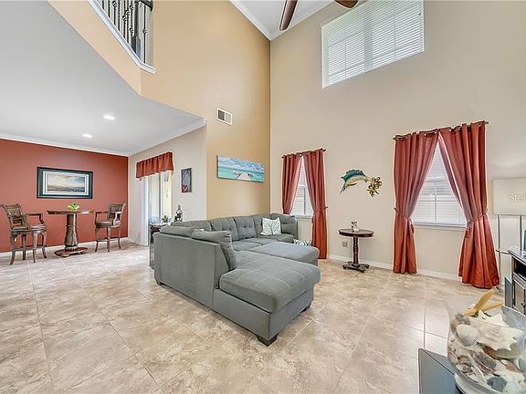 4th image of 5529 Siracusa Ln