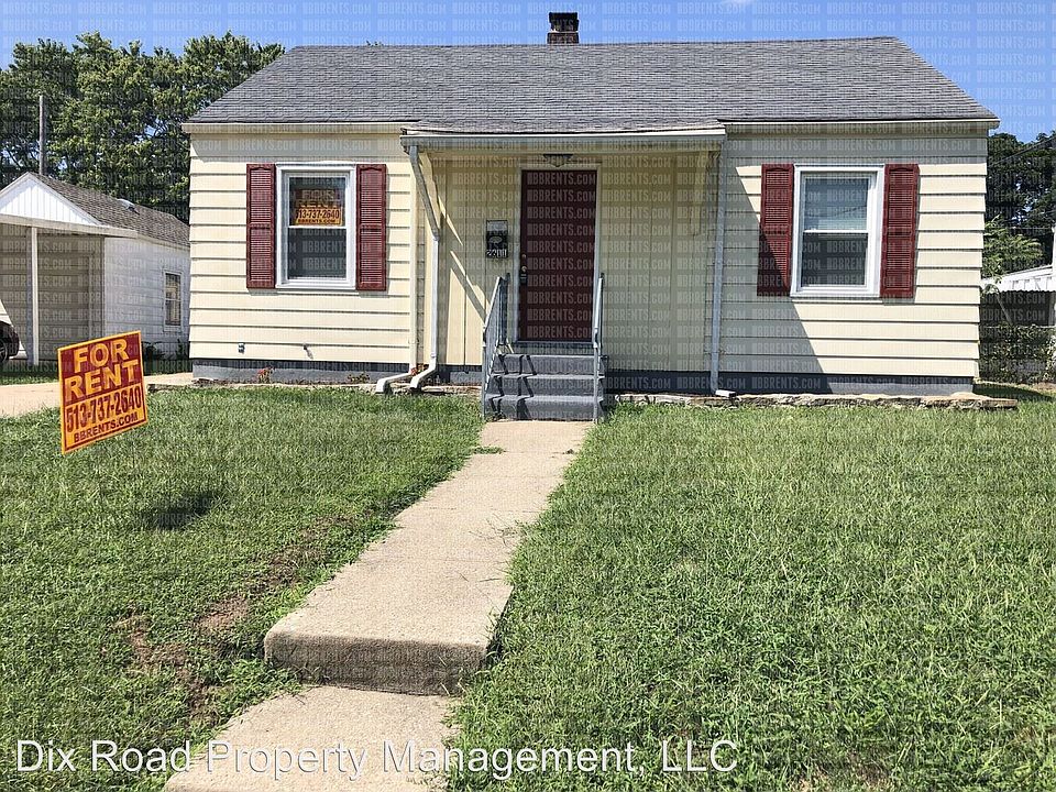 1st image of 2611 Andrew Ave