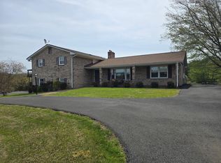 10596 Lee Hwy, Fincastle, VA 24090