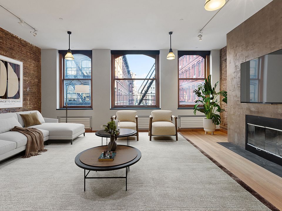 1st image of 29 Howard St #3