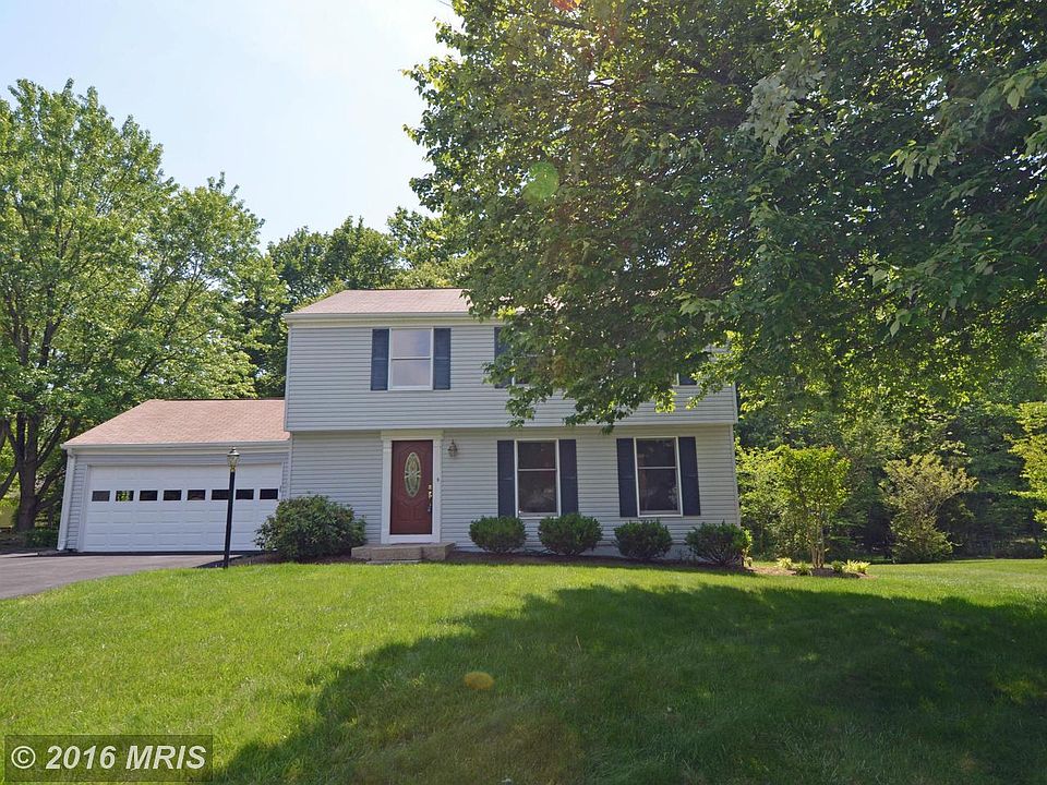 1st image of 2730 Viking Dr