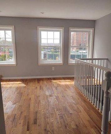 5th image of 7007 Veterans Ave