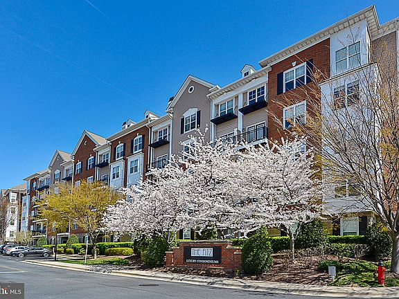 3rd image of 501 Hungerford Dr APT 447