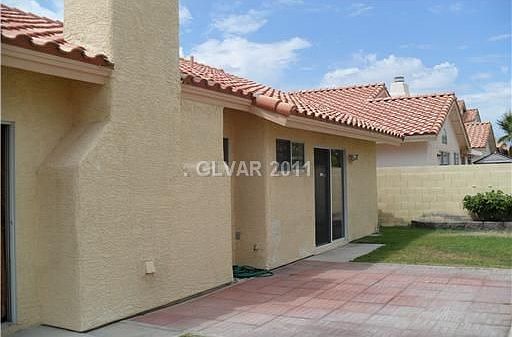 5th image of 1604 Blanco Dr