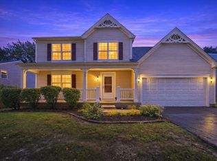 73 Fieldstone Dr, Lake Villa, IL 60046