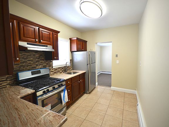 2nd image of 2980 Bruckner Blvd Fl 2