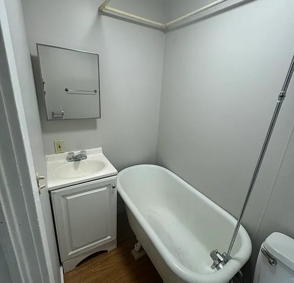 334 Clay St #5 — Photo 6