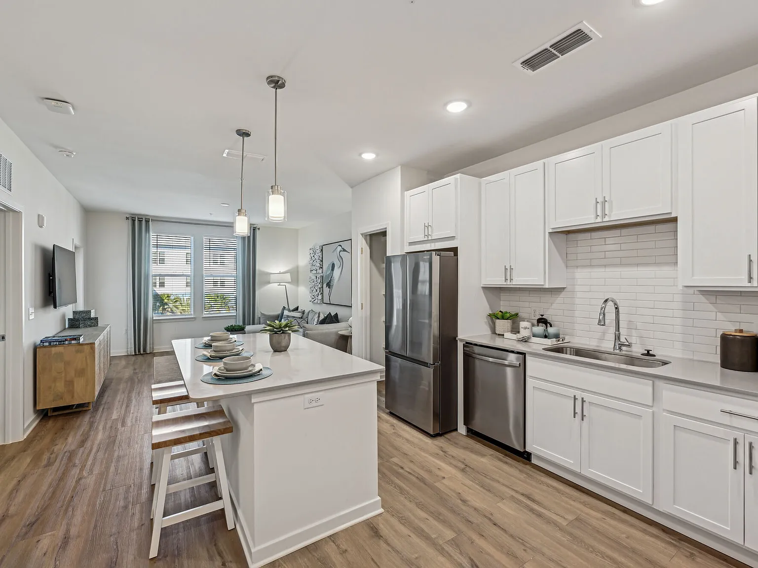 Mosby Barclay West — Photo 4