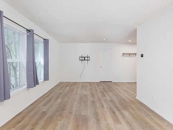 3rd image of 150 NW 5th St