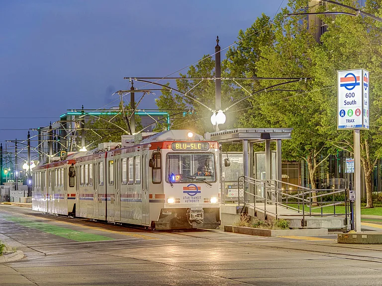 Close to UTA Trax