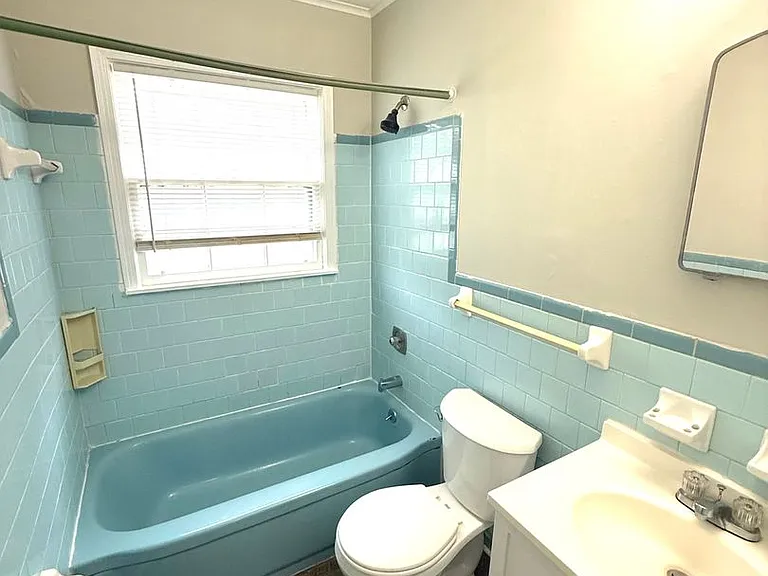 2726 Green Oaks Dr — Photo 8
