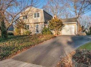 3 Orchid Dr, Pt Jefferson Station, NY 11776