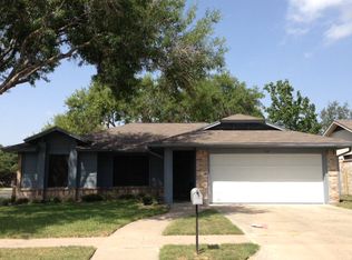 212 Pennsylvania Ave, Victoria, TX 77904