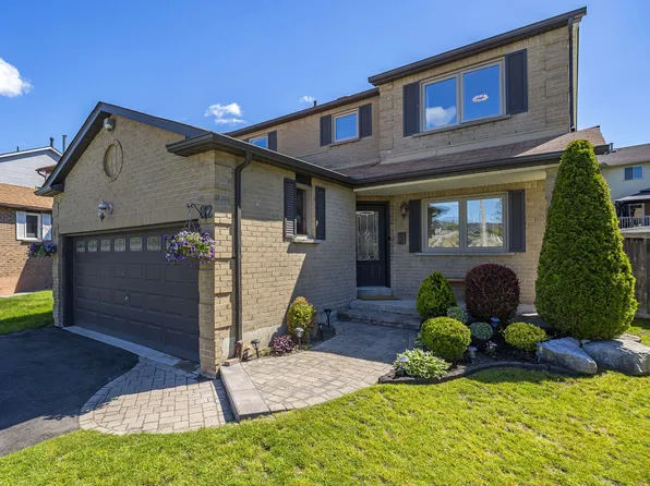 82 Reed Dr, Ajax, ON L1S 6T6