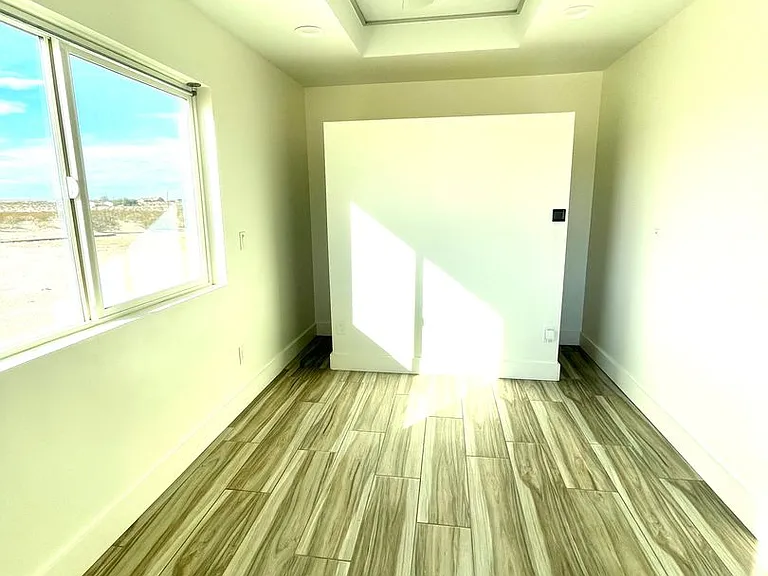 3585 Pampas Ave — Photo 6