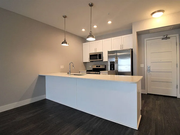 HIGHPOINT Barrington — Photo 96