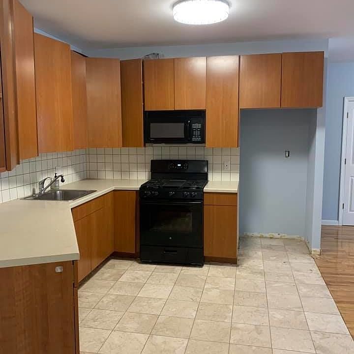 1st image of 7902 15th Ave APT 1E