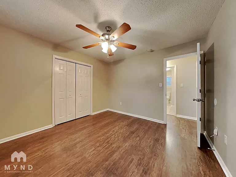 5929 Tynwald Ln — Photo 7