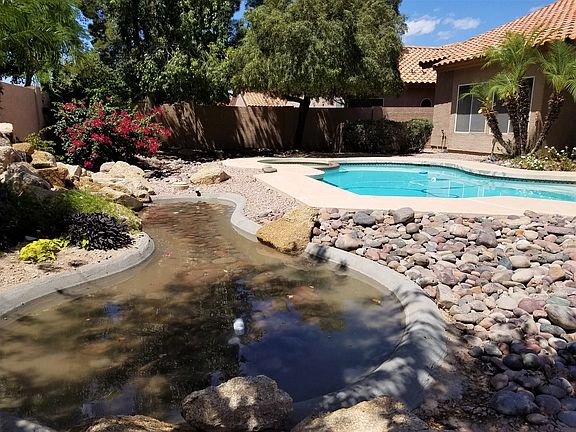2nd image of 2557 E Cathedral Rock Dr
