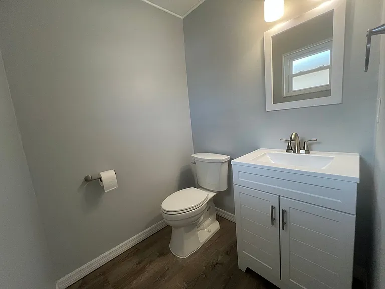 5173 Pineland Ave — Photo 7